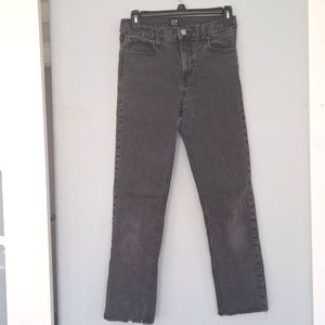 GAP Charcoal Gray Raw Hem Stright Leg Denim Jeans Size 2/26 Regular